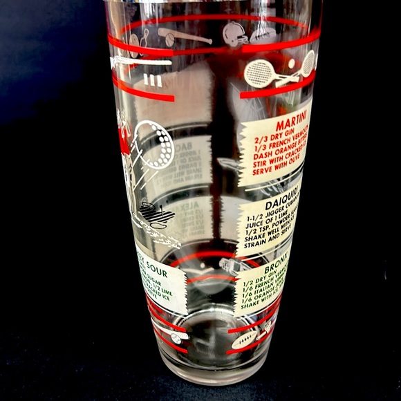 Mid Century Hazel Atlas 8.5” large glass sports themed cocktail’s shaker - Picture 7 of 11